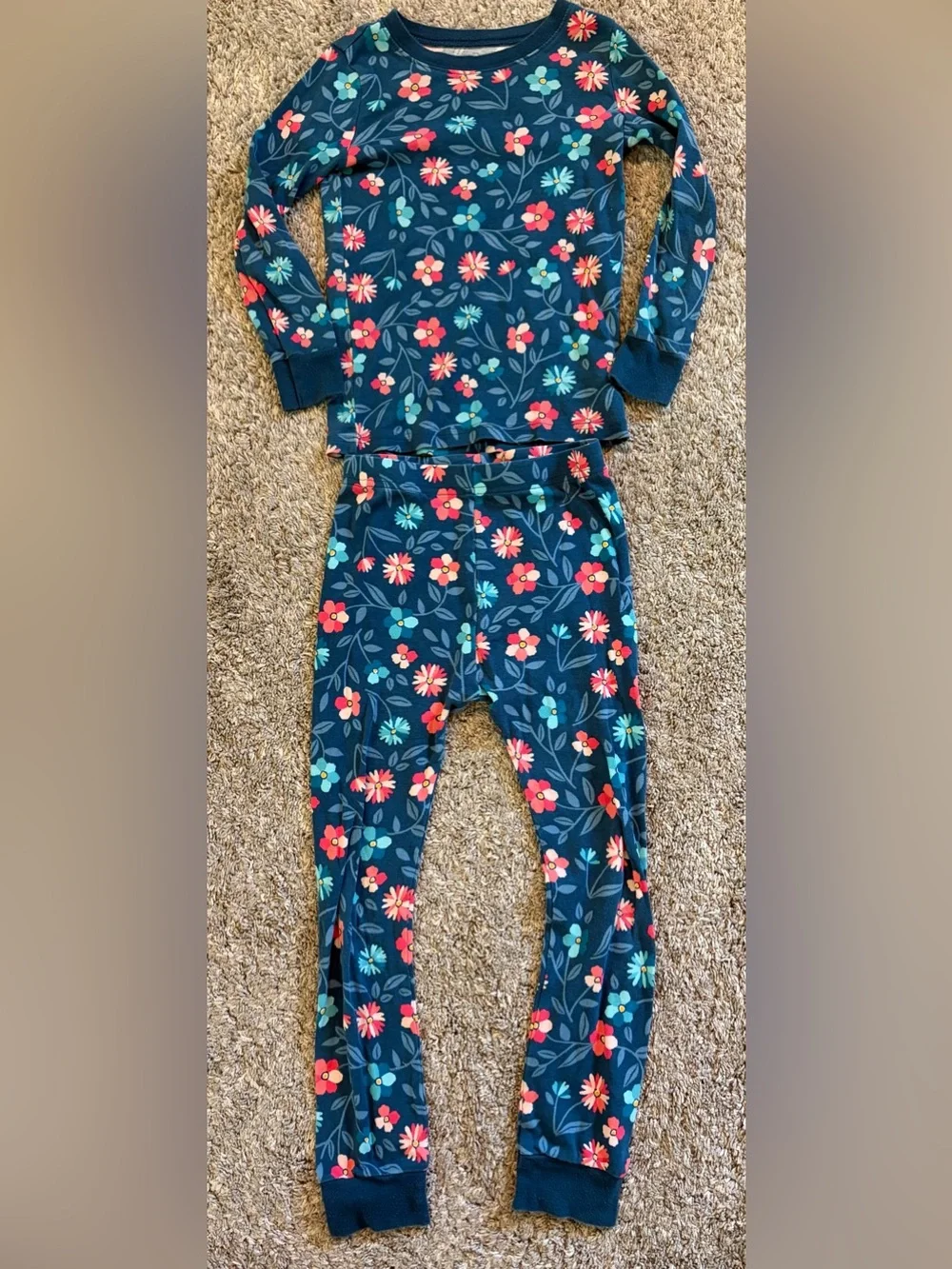 Girl’s Old Navy Navy Floral Long Sleeve Pajama Set - Blue with Pink Flowers 6T